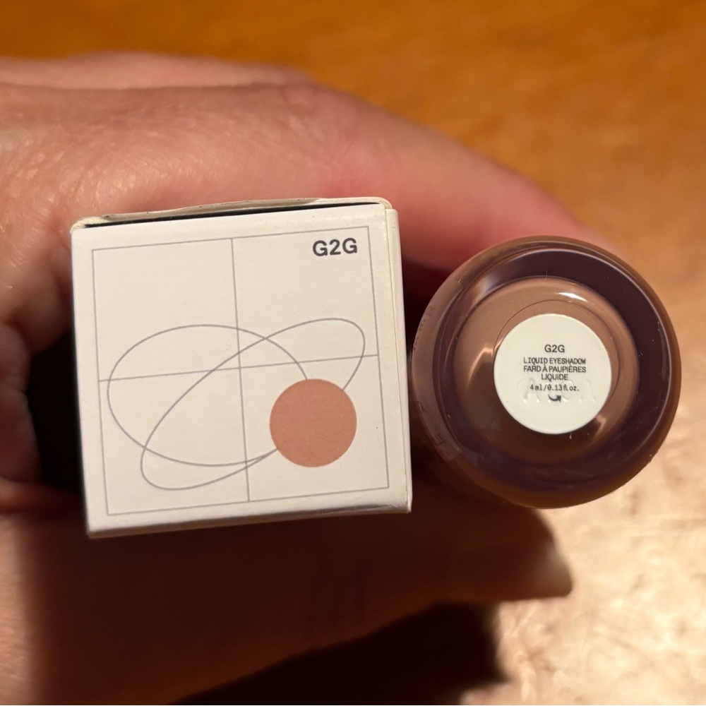 r.e.m. REM Beauty Midnight Shadows Lustrous Liquid Eyeshadow - Picture 10 of 14